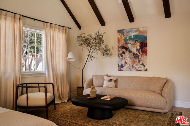 6 Bed Home for Sale in Los Angeles, California