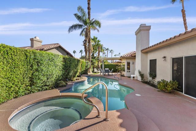 40262 Barington Drive, Palm Desert, CA 92211