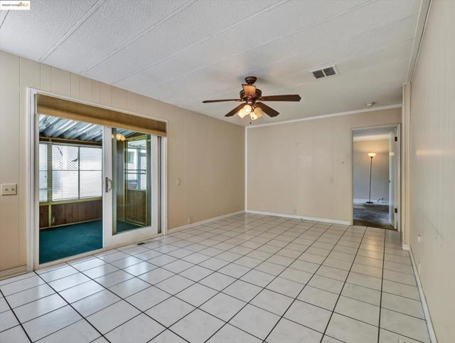 29064 MENDEZ RD, Hayward CA: https://media.crmls.org/mediaz/339ba148-af9b-4267-b696-98ee6aad2580.jpg