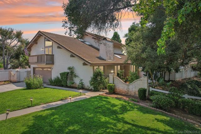 2807 Carlton Way, Fallbrook CA: https://media.crmls.org/mediaz/339d8803-555d-459b-a539-665bd5364c35.jpg