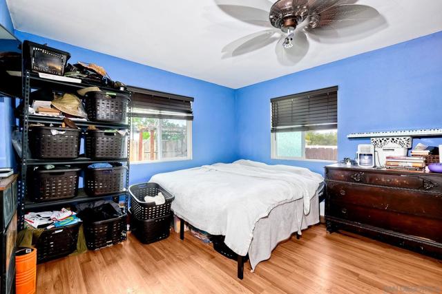 9428 Prospect Ave, Santee CA: https://media.crmls.org/mediaz/339e0bc0-90d7-4025-80b6-1d3e21d3154e.jpg