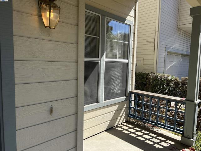 Image 6 of 56 For 6006 Evanstone Pl