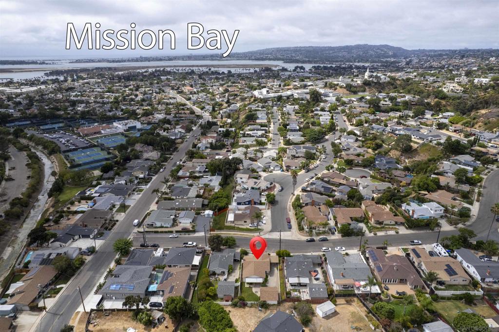 MLS #250036478SD img 37