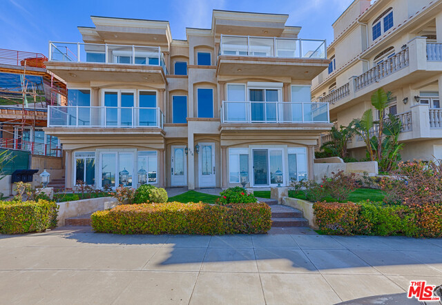 814 ESPLANADE, Redondo Beach, California 90277, 3 Bedrooms Bedrooms, ,3 BathroomsBathrooms,Residential,Sold,ESPLANADE,17205676