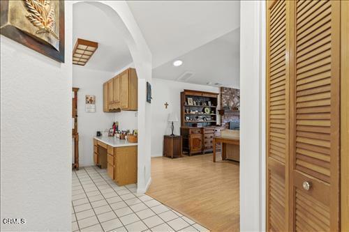 Detail Gallery Image 3 of 34 For 22820 Mariposa Rd, Tehachapi,  CA 93561 - 3 Beds | 2 Baths