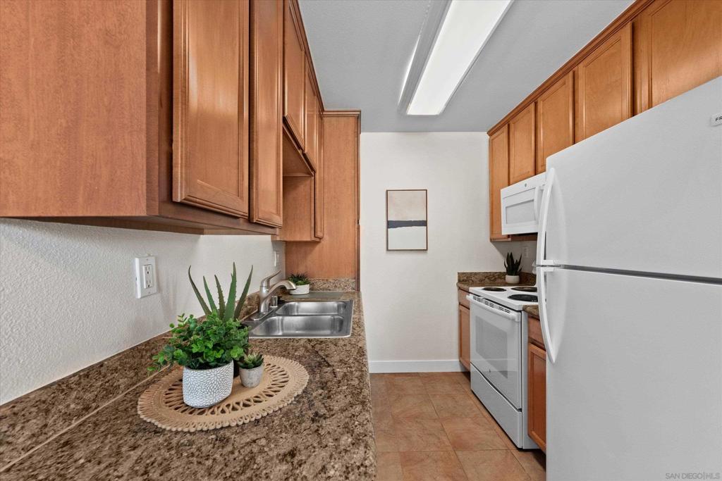 3454 Castle Glen Dr. - photo 18