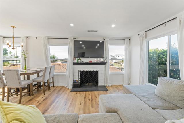 Detail Gallery Image 8 of 33 For 5535 Churchward St, San Diego,  CA 92114 - 3 Beds | 2 Baths