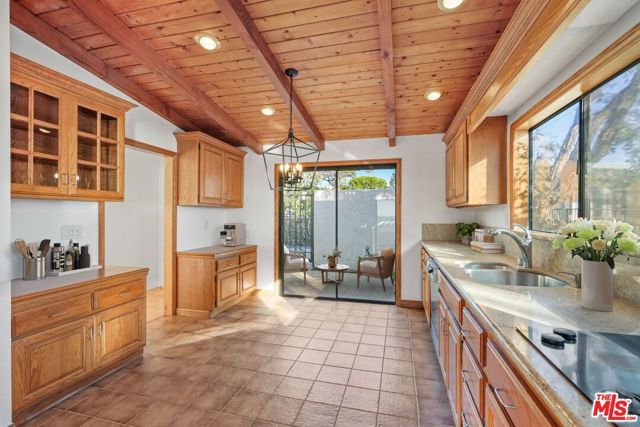 6774 Las Olas Way photo 5