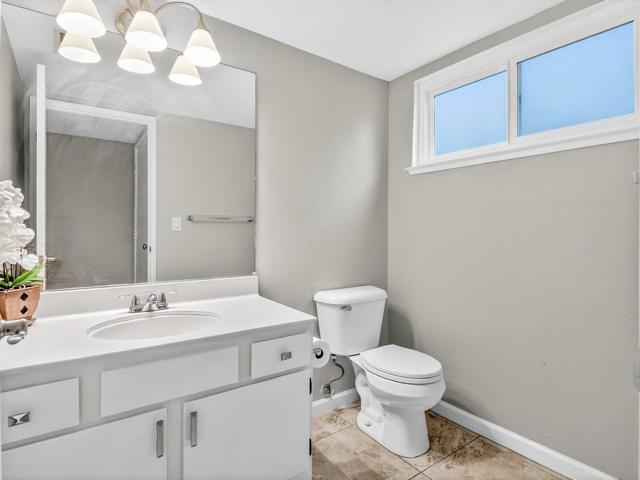 140 Rose Lane, San Jose CA: https://media.crmls.org/mediaz/33a2675a-340e-49b4-850f-48e79f7aa0ca.jpg