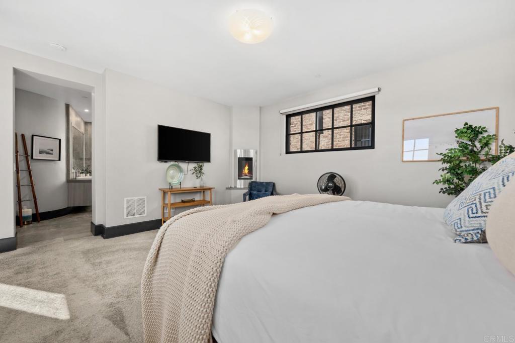 907 Tremont Street - photo 17