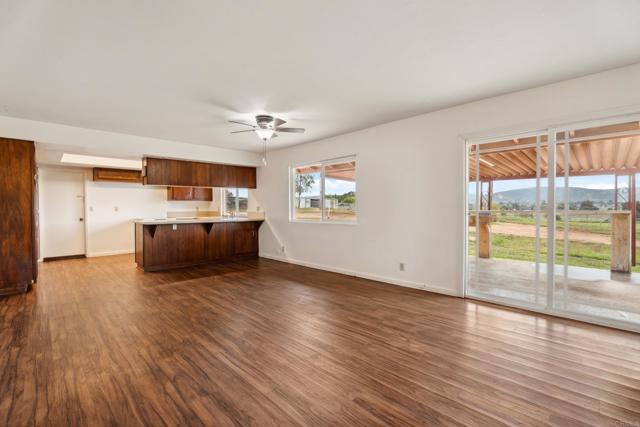 Detail Gallery Image 9 of 49 For 1375 Pine St,, Ramona,  CA 92065 - 3 Beds | 2 Baths