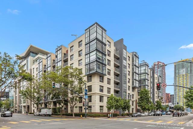 1150 J Street, San Diego CA: https://media.crmls.org/mediaz/33a467eb-1af0-4b99-82ee-b875b4409922.jpg