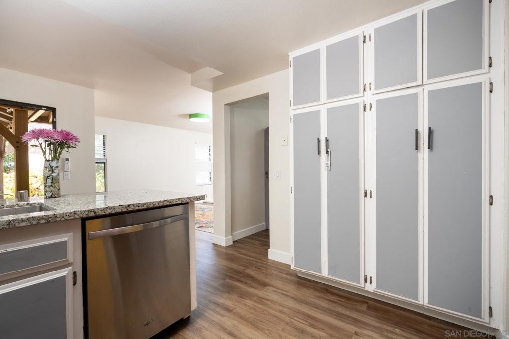 15609 Maturin Dr - photo 11