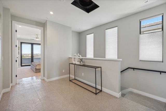 2936 Copley Ave, San Diego CA: https://media.crmls.org/mediaz/33a4971b-d407-4889-a376-23f92ec556ba.jpg