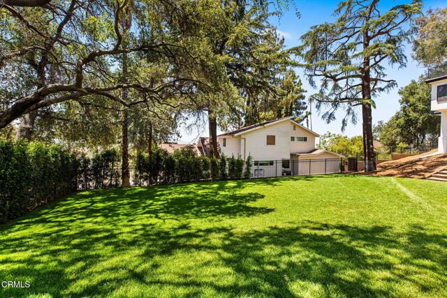 709 Wilson Court, Burbank CA: https://media.crmls.org/mediaz/33a5189d-0ff0-4fa6-b2bc-fc65ccc3601d.jpg