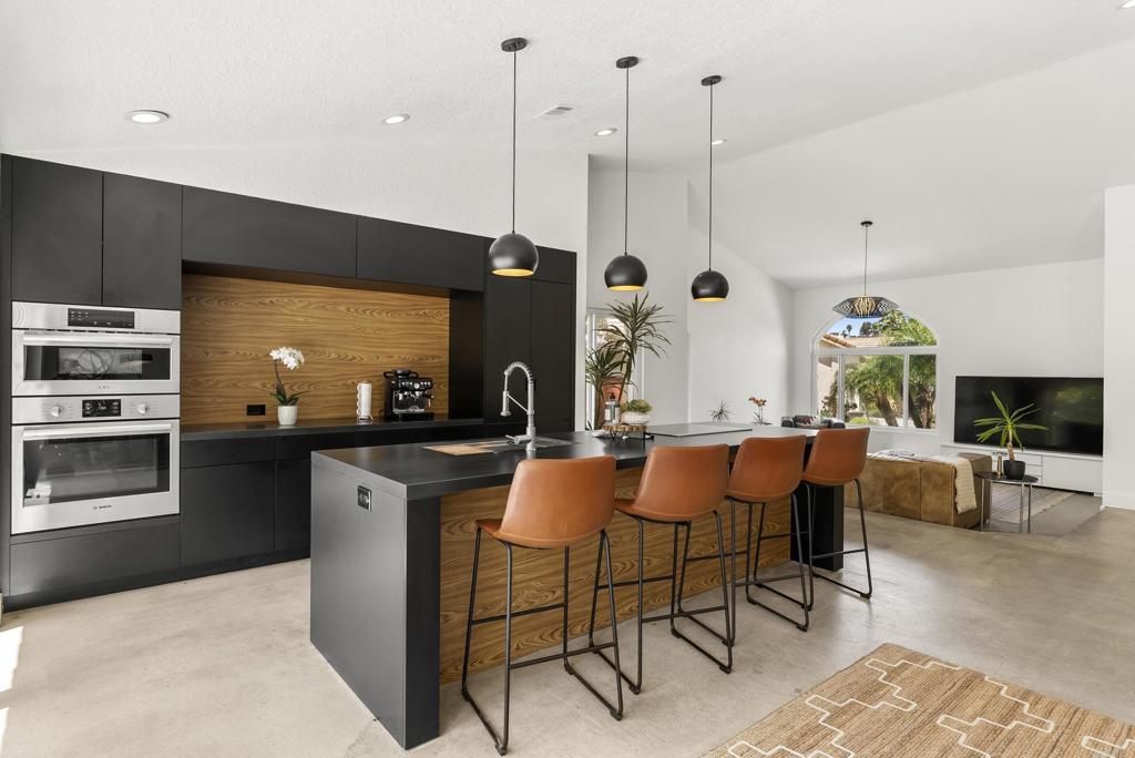 1609 Honeysuckle Court - photo 14