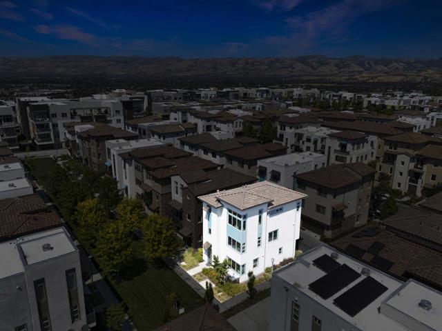 3079 Manuel Loop, San Jose CA: https://media.crmls.org/mediaz/33a57b0f-b4a0-4a1e-b948-b60177af0a53.jpg