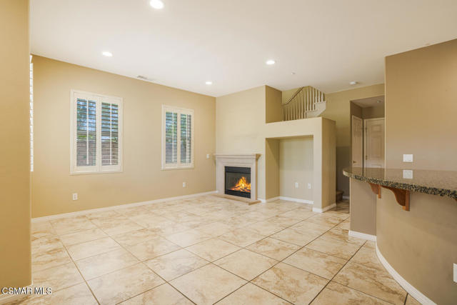3327 Shadetree Way, Camarillo CA: https://media.crmls.org/mediaz/33a5c288-0f68-42a6-817c-43a1eef2fce0.jpg