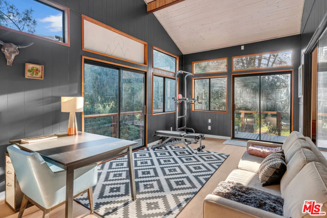 17832 Little Tujunga Canyon Road, Santa Clarita CA: https://media.crmls.org/mediaz/33a62481-ed6d-45fd-be47-fb2b83a421f0.jpg