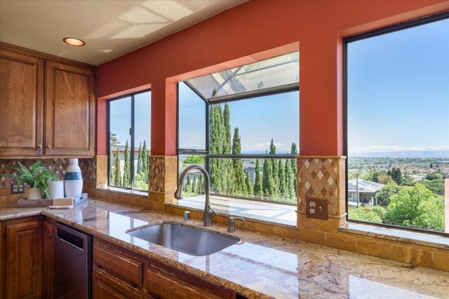 1720 Hillman Avenue, Belmont CA: https://media.crmls.org/mediaz/33a7387f-cb7f-42f9-94e9-027240e35d8b.jpg