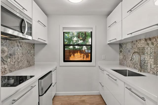 251 Middlefield Road, Palo Alto CA: https://media.crmls.org/mediaz/33a7b72e-78aa-4e60-a6c5-7a4daa007735.jpg