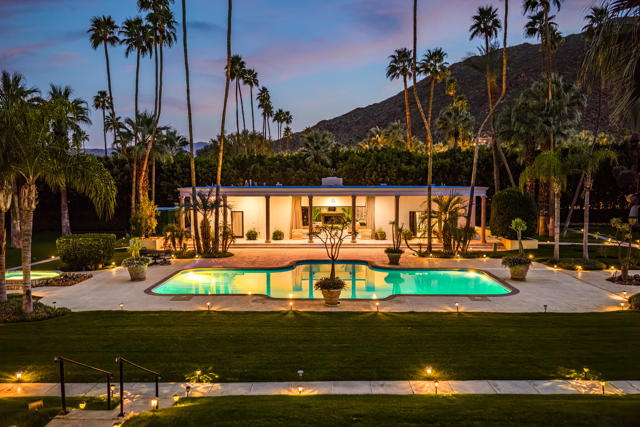 457 W Hermosa Place, Palm Springs, CA 92262