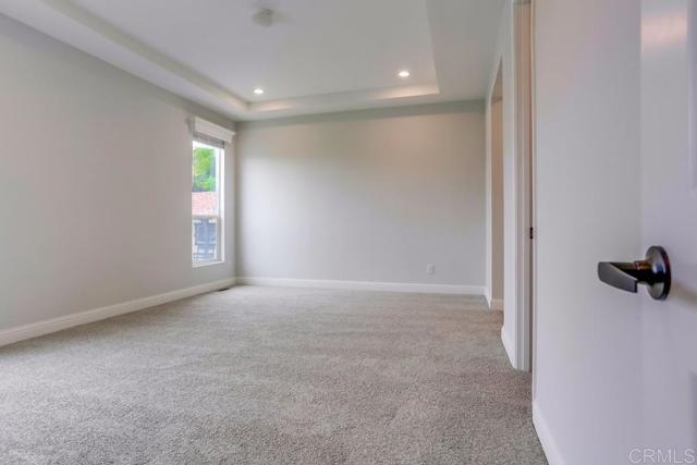 4650 Dulin Road, Fallbrook CA: https://media.crmls.org/mediaz/33a8df55-c291-4250-93d0-fd4a71f2a773.jpg