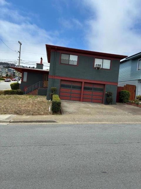 400 Zamora Drive, South San Francisco CA: https://media.crmls.org/mediaz/33a91ebe-7bea-4c7f-8179-aa296f5ea407.jpg