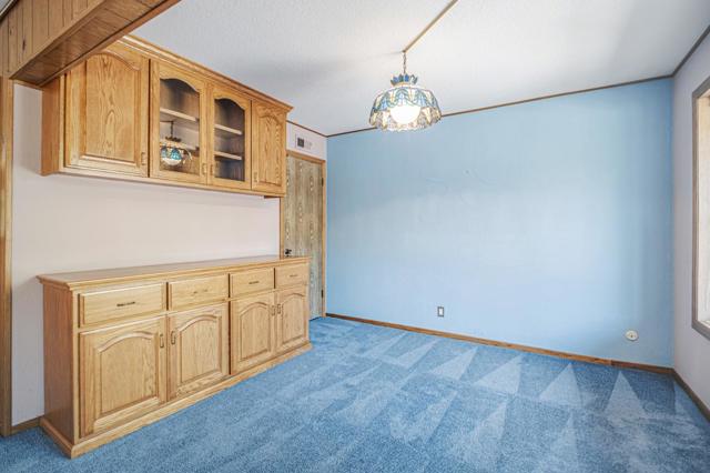 40204 Hacienda Court, Fremont CA: https://media.crmls.org/mediaz/33a948f7-91bb-4c52-8761-990225ff40d0.jpg