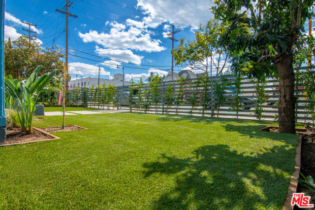 2507 E 1st Street, Los Angeles CA: https://media.crmls.org/mediaz/33ab063c-8ee1-4a6e-9dff-65045698531a.jpg