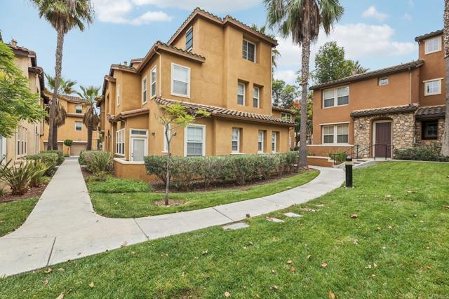 782 Anchor, San Diego CA: https://media.crmls.org/mediaz/33abd870-1805-4203-9b06-67608da0eeb0.jpg