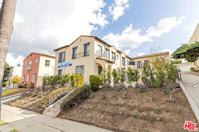 1156 S Bronson Avenue, Los Angeles CA: https://media.crmls.org/mediaz/33ac7a07-38c2-4178-8648-048d87f95439.jpg