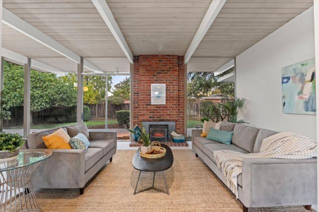 1204 Navlet Court, Sunnyvale CA: https://media.crmls.org/mediaz/33ad3484-d640-47ad-b5d9-06453228a985.jpg