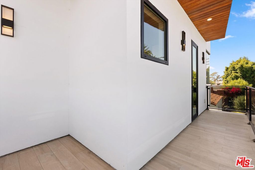 MLS #26862377 image #40