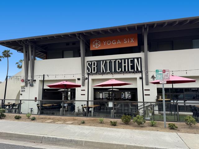 515 S Sierra Avenue, Solana Beach CA: https://media.crmls.org/mediaz/33af658c-cad0-46f2-9096-5d398fbab90c.jpg