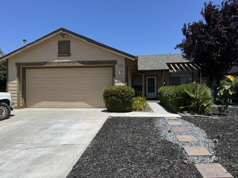 1550 Brighton Drive, Hollister CA: https://media.crmls.org/mediaz/33b1ae01-224f-4d98-a97b-7ad1817539fe.jpg