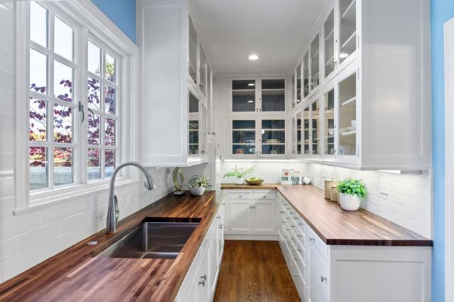2181 Parkside Avenue, Hillsborough CA: https://media.crmls.org/mediaz/33b202b3-4489-4be9-8a31-f548674a2474.jpg