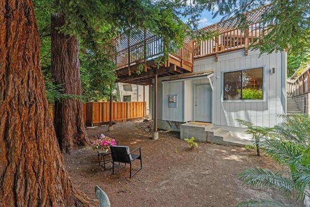 224 Pilkington Avenue, Santa Cruz CA: https://media.crmls.org/mediaz/33b43dc1-f704-43e4-9de4-04efd3116b28.jpg