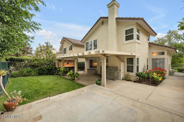 645 Overlook Road, Simi Valley CA: https://media.crmls.org/mediaz/33b4c93a-3cac-4870-9f15-105abacb8832.jpg