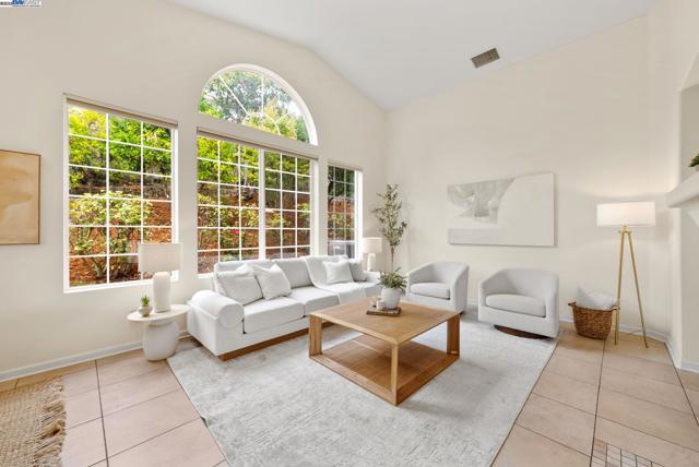 1000 Silver Maple Lane, Hayward CA: https://media.crmls.org/mediaz/33b6df16-2813-49cb-a1ad-6c41c8b82b88.jpg