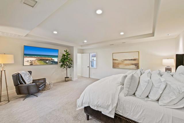 Detail Gallery Image 18 of 45 For 14271 Caminito Lazanja, San Diego,  CA 92127 - 4 Beds | 4/1 Baths