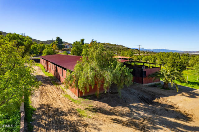 Detail Gallery Image 9 of 24 For 19030 Santa Rosa Mine Rd, Perris,  CA 92570 - 7 Beds | 5 Baths