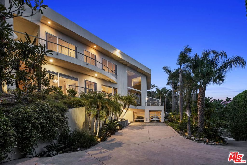 28177 Rey De Copas Lane