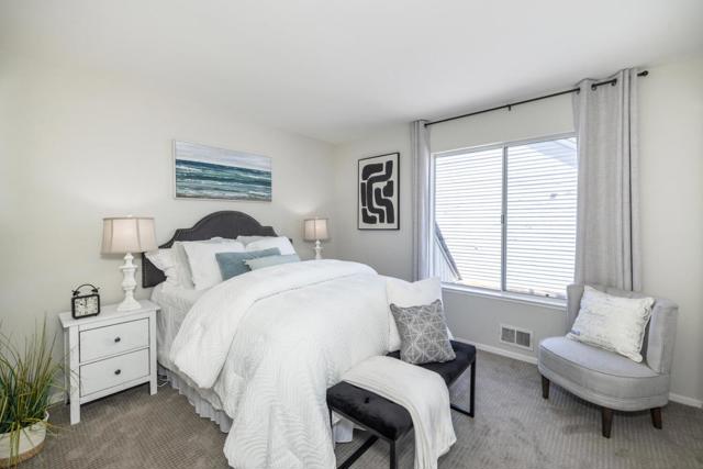 604 Waterbury, Foster City CA: https://media.crmls.org/mediaz/33bbd49d-972b-4ea6-833d-99b169d11d15.jpg