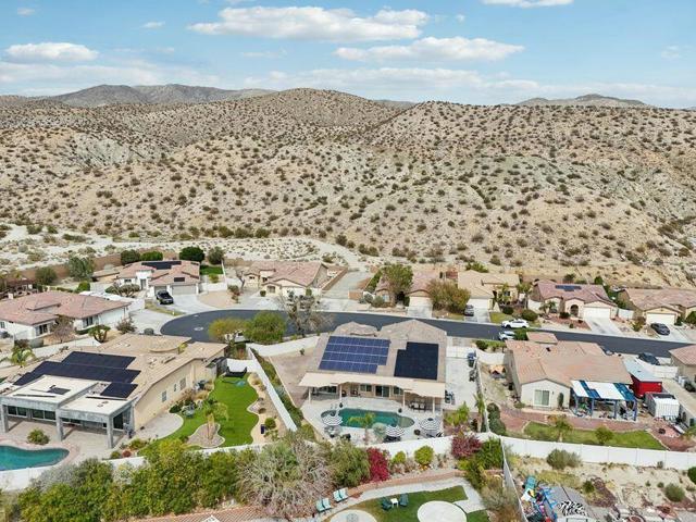 8747 Rockies Avenue, Desert Hot Springs CA: https://media.crmls.org/mediaz/33bc15d0-bfd0-48ed-bdb5-d3e8777c0a7c.jpg