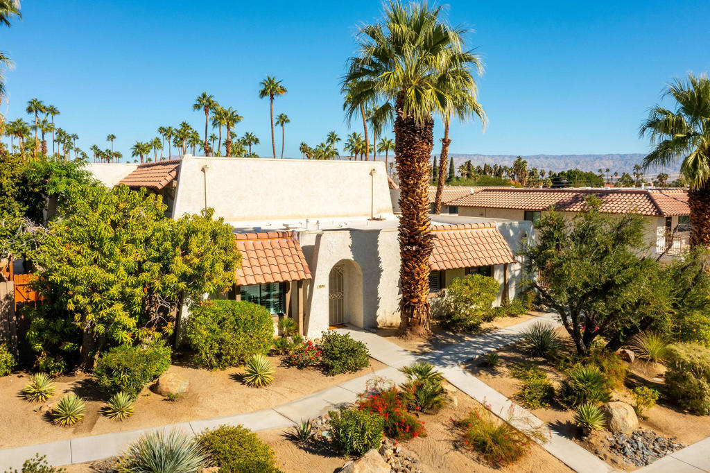 MLS #219137962DA image #2