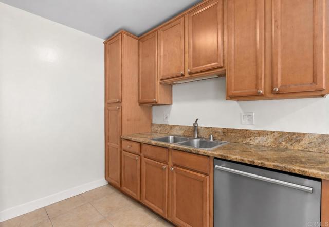 4483 Winona Ave Apt 5, San Diego, CA 92115 photo 7