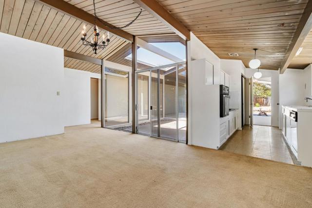 106 Eliza Court, Foster City CA: https://media.crmls.org/mediaz/33be150b-8fbf-4529-9667-e2f68388ed43.jpg