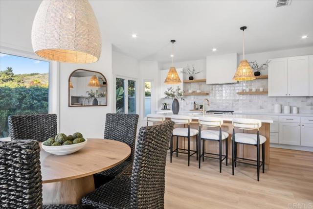 Detail Gallery Image 16 of 49 For 4735 Bryce Circle, Carlsbad,  CA 92008 - 3 Beds | 3 Baths