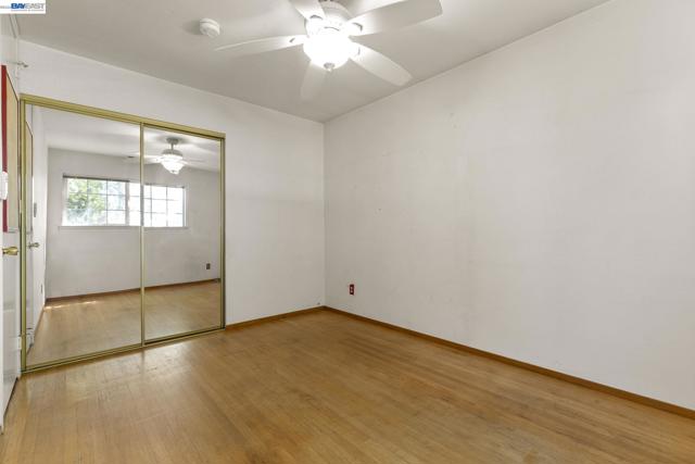 Image 22 of 46 For 35446 Cleremont Dr